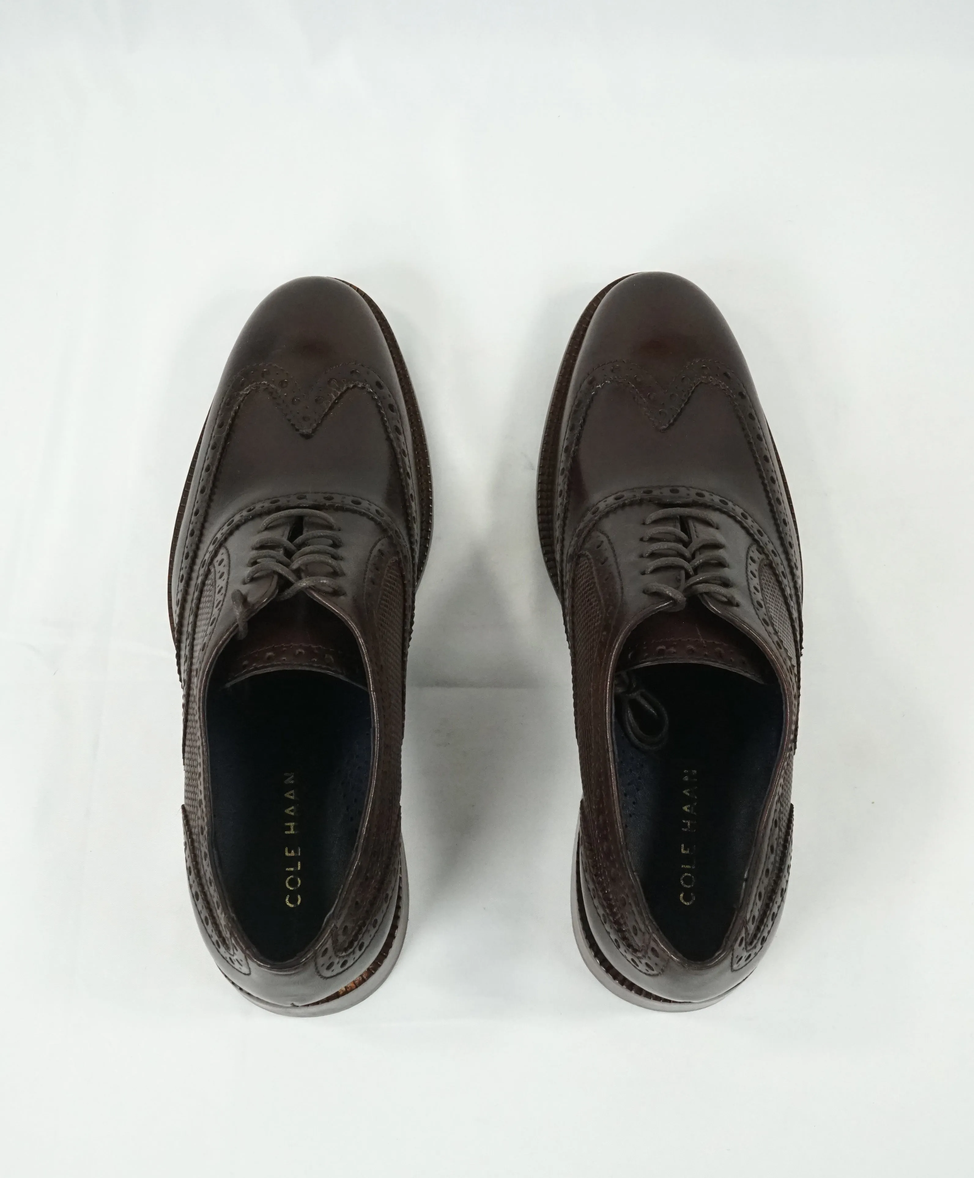 COLE HAAN - "Williams" Leather Wingtip Oxfords Padded Insole - 8.5